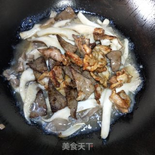 蚝油平菇的做法步骤：8