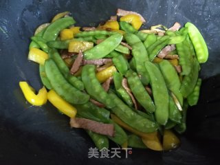 培根炒荷兰豆的做法步骤：6