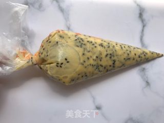 黑芝麻脆饼干的做法步骤：7