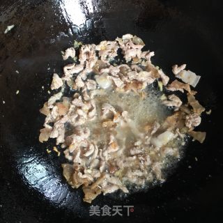 胡萝卜豆角炒肉丝的做法步骤：8