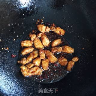 五花肉烧豆腐的做法步骤：5