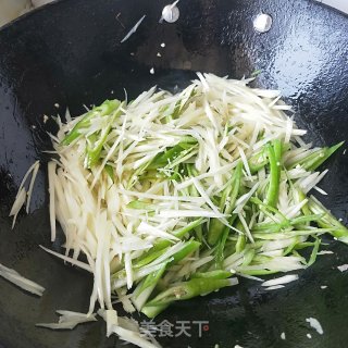 姜爆肉丝的做法步骤：16