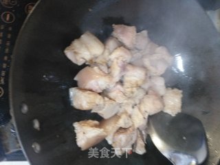 “下酒菜”砂锅红烧肉的做法步骤：4