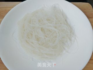 蒜蓉粉丝蒸虾的做法步骤：7