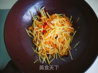 酸辣乌江萝卜土豆丝的做法步骤：7