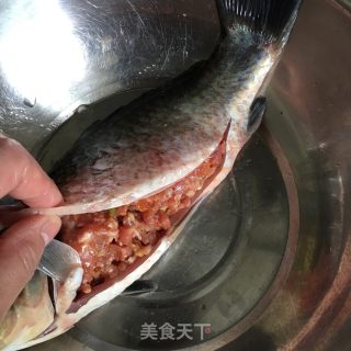 清蒸肉末鲫鱼的做法步骤：3