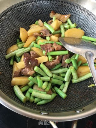 猪肉炖豆角土豆的做法步骤：11