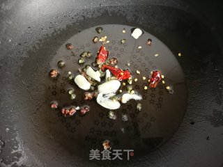 油泼土豆丝的做法步骤：7