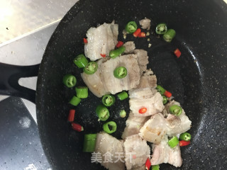 回锅肉家常豆腐的做法步骤：6