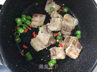 回锅肉家常豆腐的做法步骤：7