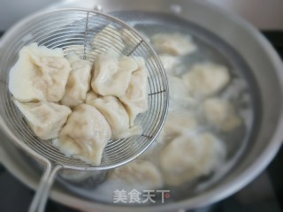 酸汤水饺的做法步骤：6