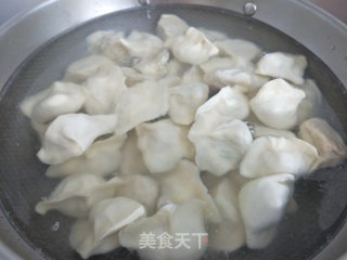 酸菜肉馅水饺的做法步骤：10