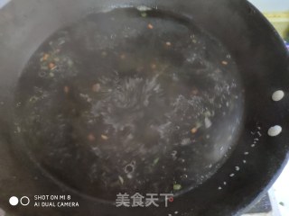 香菇鲜肉馄饨的做法步骤：9