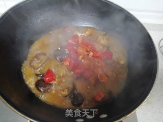 香菇烧鸡腿的做法步骤：4