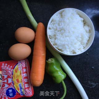 虾仁榨菜炒饭的做法步骤：1