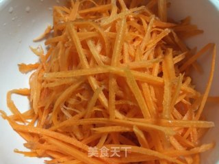 老坛酸菜牛肉面的做法步骤：1