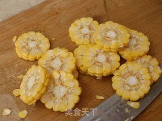 海鲜+牛肉鸳鸯火锅的做法步骤：2