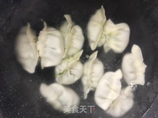 鲜肉荠菜饺子的做法步骤：8