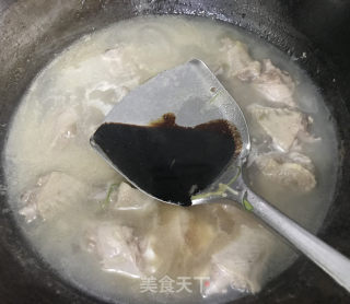 毛豆烧鸭翅的做法步骤：7