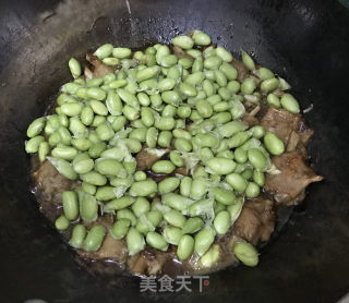 毛豆烧鸭翅的做法步骤：9