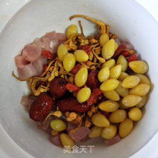 虫草花白果瘦肉汤的做法步骤：6