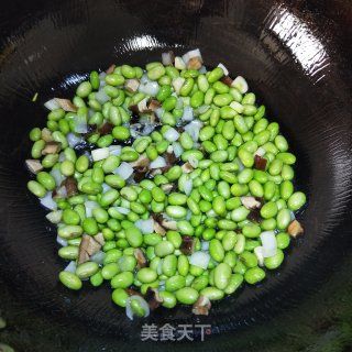 牛肉炒黄豆的做法步骤：6