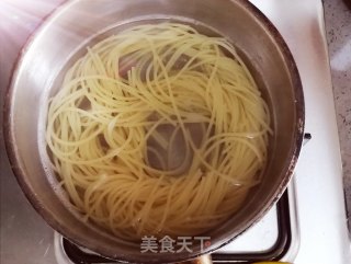 酱鸭肉意面的做法步骤：1