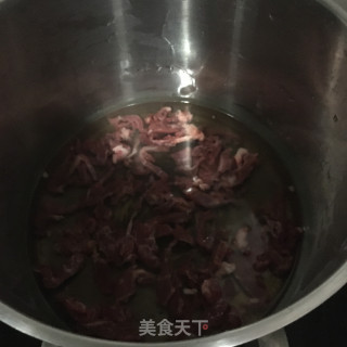 胡萝卜炒牛肉的做法步骤：8