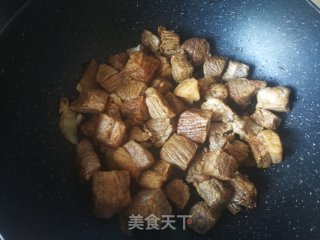 皱皮椒萝卜炖牛腩的做法步骤：8