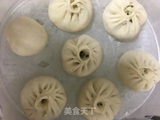 香菇木耳芝麻麻油青菜包的做法步骤：13