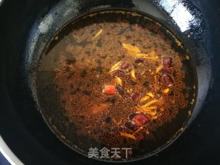 金针菇黄芯菜煮牛肉卷的做法步骤：9