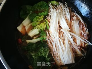 金针菇黄芯菜煮牛肉卷的做法步骤：11