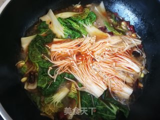 金针菇黄芯菜煮牛肉卷的做法步骤：12