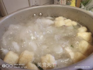 大骨头萝卜豆腐汤的做法步骤：5