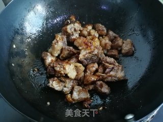 少油版的家常红烧肉的做法步骤：6