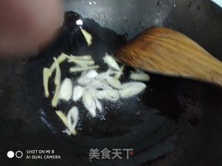 芹菜炒豆干的做法步骤：4