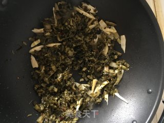 竹笋肉丝炒雪菜的做法步骤：4