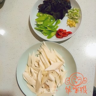 肉炒山药片的做法步骤：2