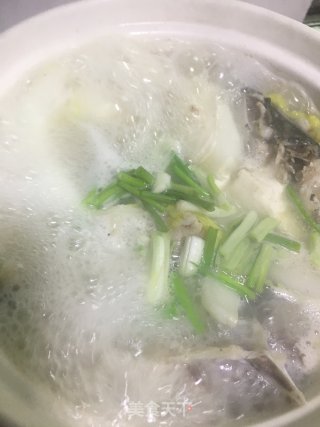 鱼头豆腐汤的做法步骤：11