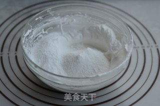 抱坚果的雪人蛋白糖的做法步骤：4