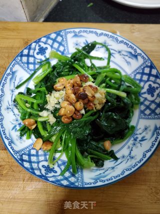 香酥花生拌菠菜的做法步骤：10