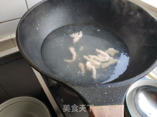 香菇鸡丝粥的做法步骤：6