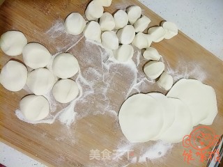 金针菇馅饺子的做法步骤：10