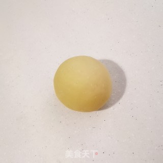 馄饨皮的做法步骤：5