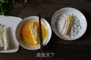 酥炸金针菇的做法步骤：5