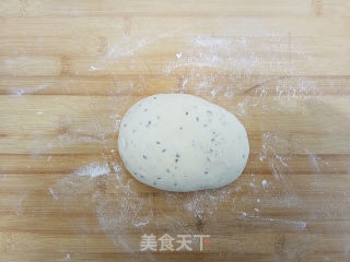 黑芝麻红糖发面饼的做法步骤：4