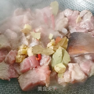 土豆炖牛腩的做法步骤：5