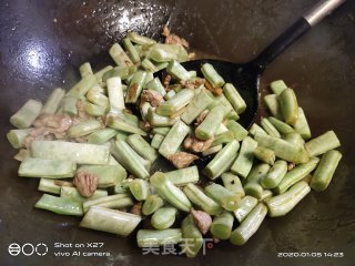 四季豆炒肉片的做法步骤：5