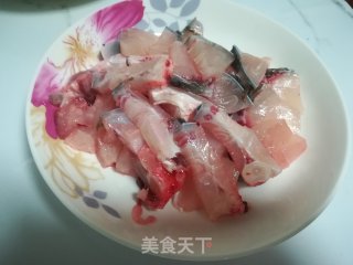 清蒸脆肉皖鱼的做法步骤：1