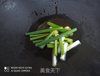 香菇烧豆腐的做法步骤：4